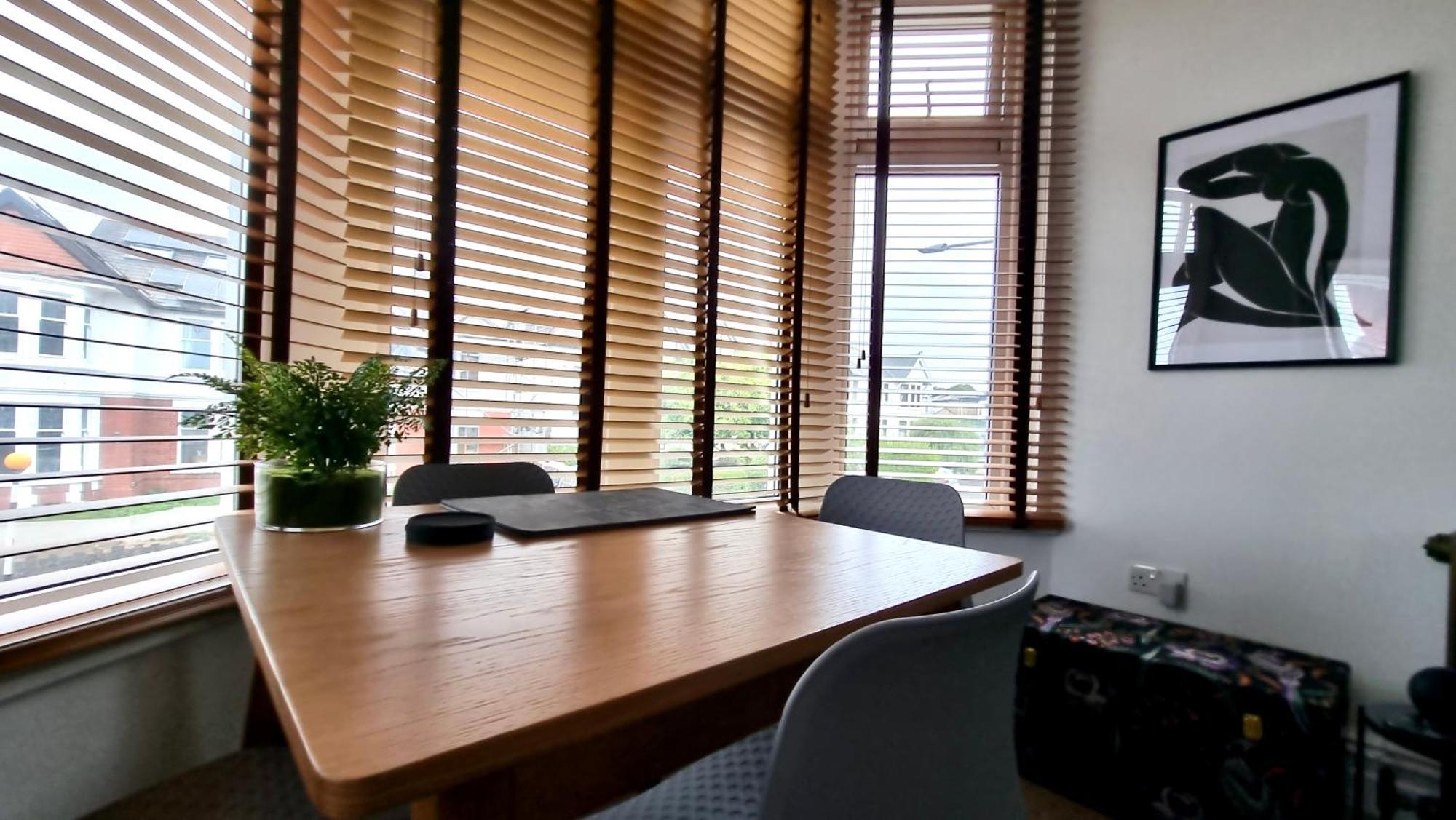 Thompson Apartments By Switchback Stays Cardiff Chambre photo